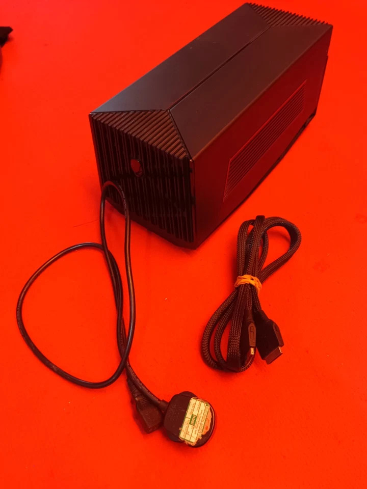 Alienware Graphics Amplifier - Image 2 of 4