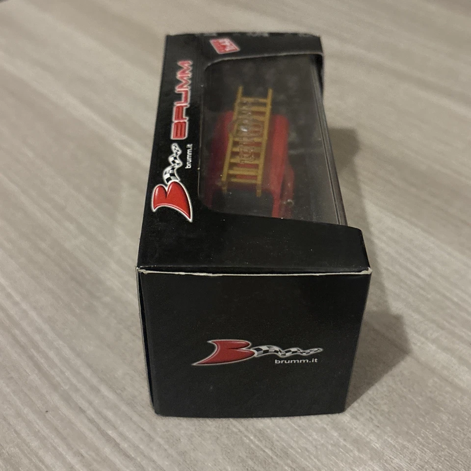 BRUMM 1:43 R178 FURGONE FIAT 1100 VIGILI DEL FUOCO 1947 - Immagine 4 di 4