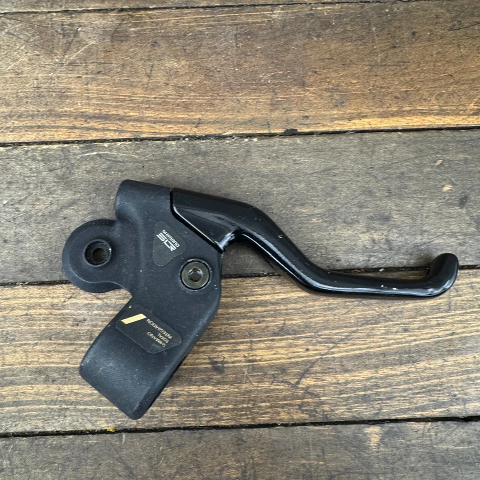 Vintage Shimano Deore DX ST-M071 Shifter RIGHT Lever Body Only Replacement Part - Image 3 of 4