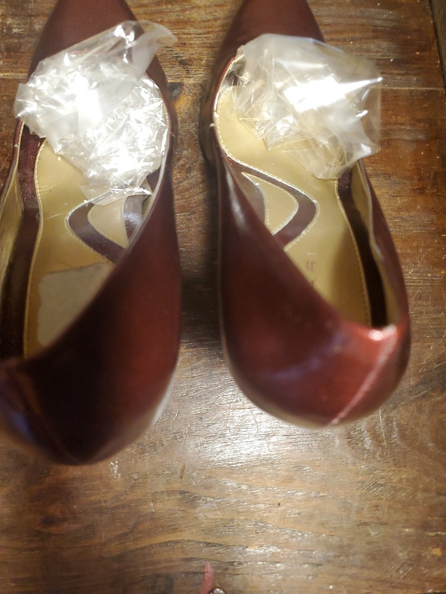 Escarpins Tahari « Malka » En Cuir Verni Rouge Brillant - Taille 7 - Talons Hauts
