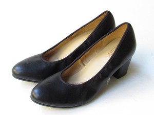 naturalizer naomi pump