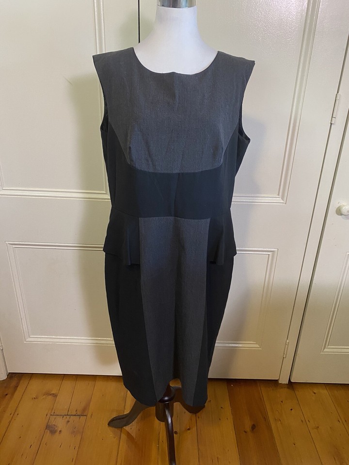 Target Ladies Size 16 Work Corporate Lined Dress In Excellent Condition