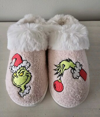 American Eagle Grinch Slippers Size Pink NWT