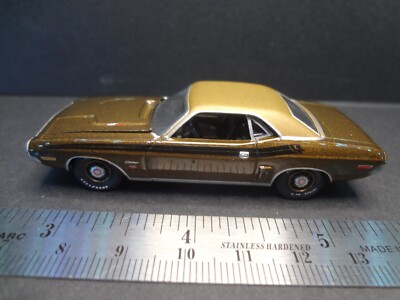 Auto World 1971 Dodge Challenger R/T brown - Loose 1:64 | eBay