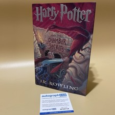 Daniel Radcliffe Signed Harry Potter And The Chamber Of Secrets Book Z