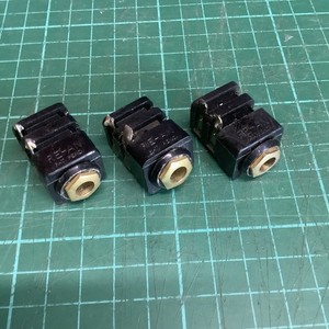 Vintage 60’s RE-AN Mono 1/4" Jack Socket for Valve Amplifier - 1 Piece LOT D