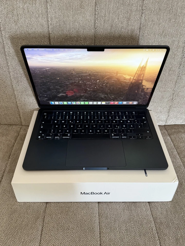 Apple MacBook Air 13" M2 · 8GB · 512GB, Foto 1 von 5