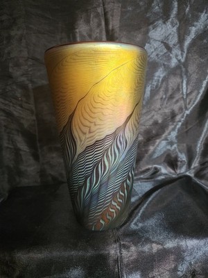 Lundberg Studios Red Moiré Leaf Iridescent Art Deco Glass Vase