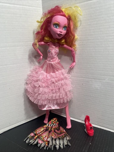 Monster High Gooliope Jellington Freak Du Chic 18 Inch.