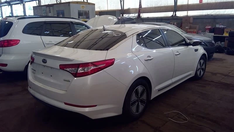 Passenger Front Spindle/Knuckle VIN 4 8th Digit Hybrid Fits 11-13 SONATA 5551739 - Image 2 of 4