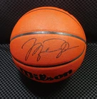 MICHAEL JORDAN AUTOGRAPHED BASKETBALL SIGNED w/ COA