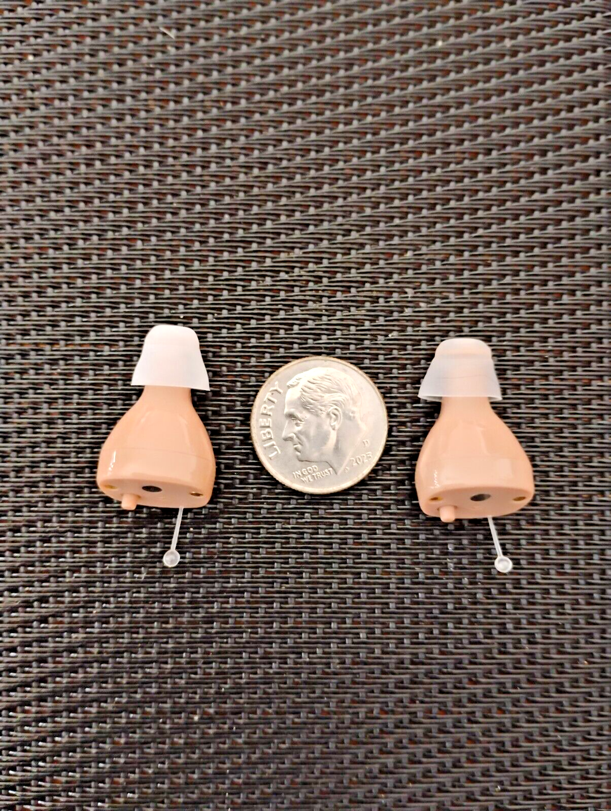 RECHARGEABLE  3 PROGRAMS  HEARING AIDS with NOISE REDUCTION advanced BEIGE