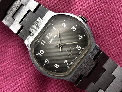 Vintage Wrist watch Pobeda 2602 USSR