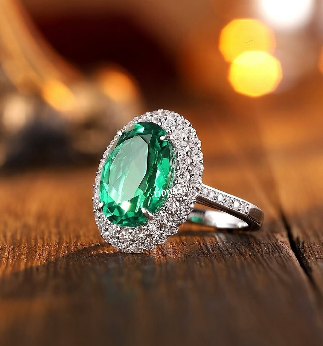 Women's Engagement Ring Synthetic Emerald Cubic Zirconia 925