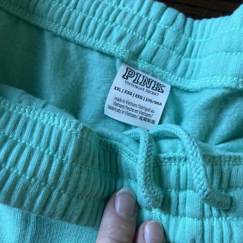 Pantalón Corto Victoria’s Secret ROSA Cintura Alta Campus en Verde Azulado Brillo Hielo Para Mujer XXL Foto 3 de 4