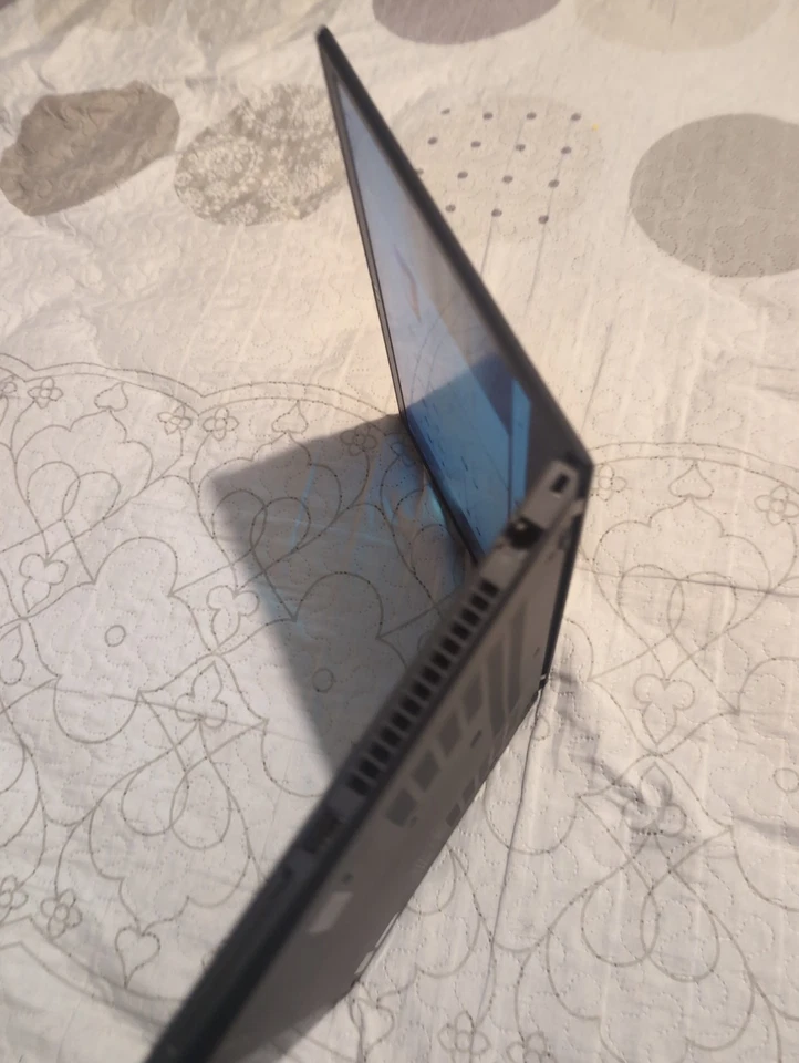 Lenovo ThinkPad T14s G2 · i7-1165G7 · 16GB · 256GB, photo 3 of 5