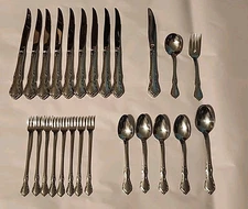 Oneida Distinction - Mansion Hall Stainless Flatware 25 Piece W/ Steak Knives