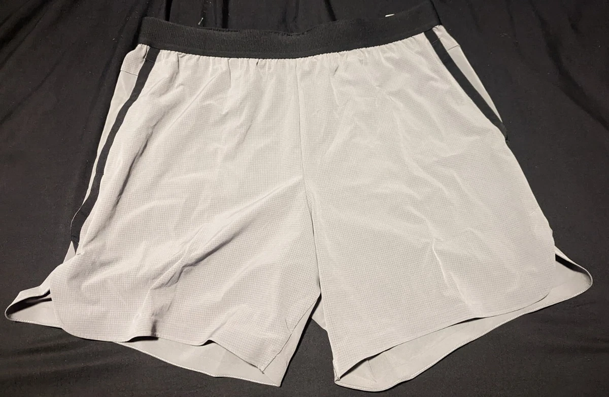 NWT Men s Nike Tech Pack Flex Training Shorts Size XXL AJ8150 056 Grey Black