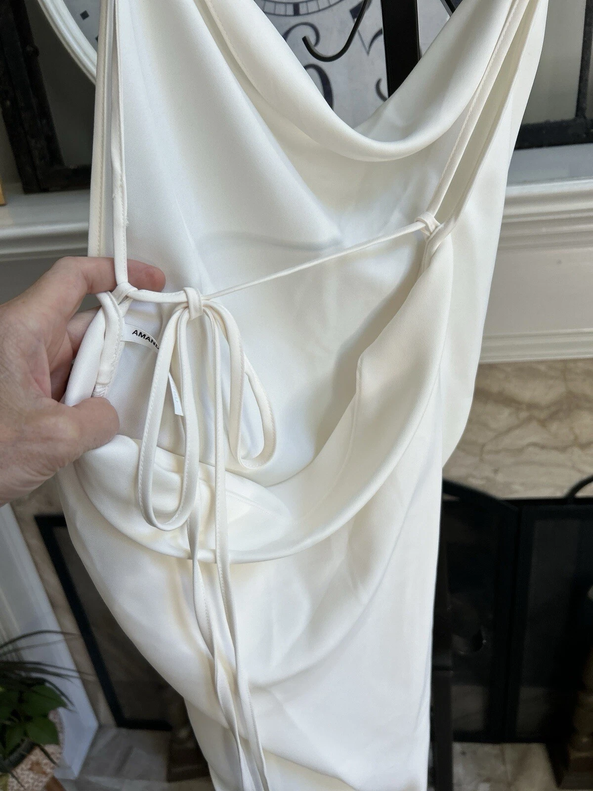 OFF WHITE AMANDA UPRICHARD "Janet" abito slip asimmetrico bianco sporco avorio taglio basso dietro taglia M