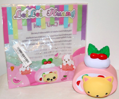 NEW LARGE LEI LEI HUANG RARE KITTY CAT SWISS CAKE ROLL SQUISHY SQUISHIES - SOFT!