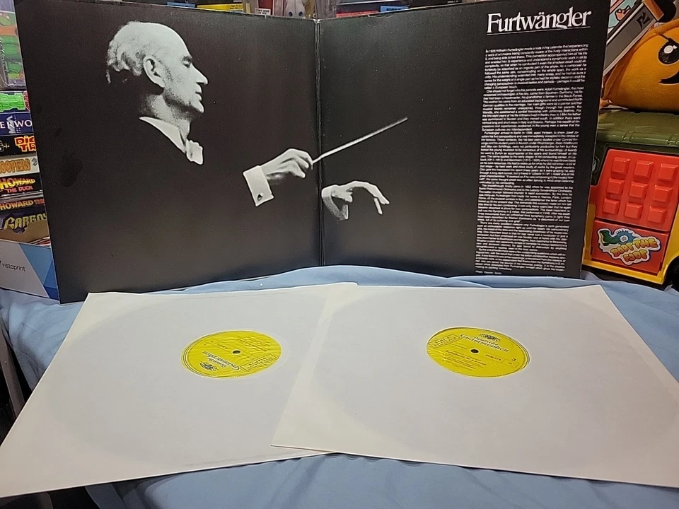 FURTWANGLER conducts his Symphony #2 - FURTWANGLER, Berlin - ( DG 2LP 1976 ) - Image 4 of 4