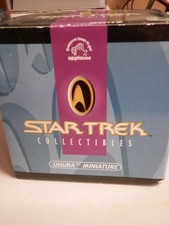 PRZEDMIOTY KOLEKCJONERSKIE STAR TREK: MINIATUROWA FIGURKA UHURA - Z "LUSTRA, LUSTRA" EPI
