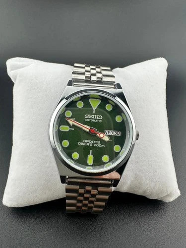 VINTAGE Seiko 5 Automatic 6309 A Men's Watch day/date