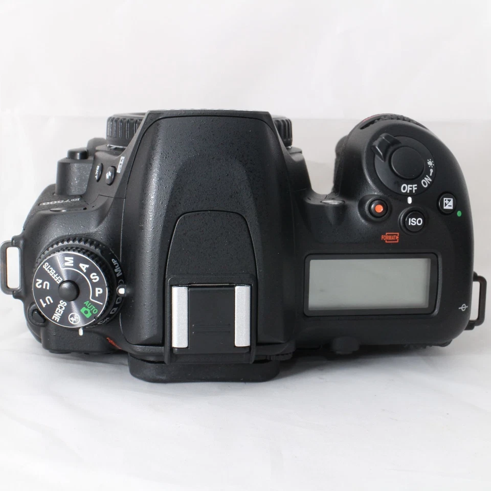 Nikon  D7500 Body w/ 1599 Shots 609428 - Image 3 of 4