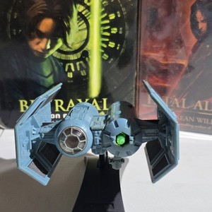 Star Wars Tie Bomber With Functioning Missle Launch
