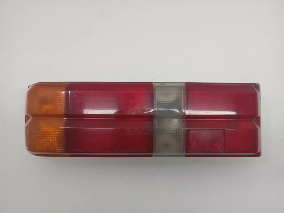 1983-1985 MAZDA GLC ХЭТЧБЕК ЗАДНИЙ ЛЕВЫЙ СО СТОРОНЫ ВОДИТЕЛЯ ЗАДНИЙ ФОНАРЬ OEM, 166-58061 - Изображение 2 из 4