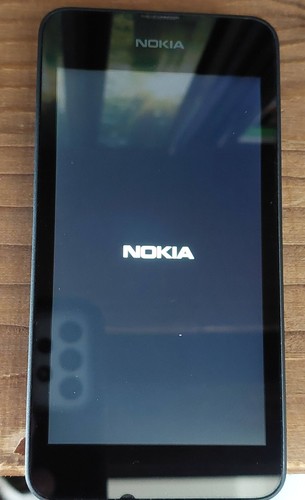 Nokia Lumia 530 Dual-Sim Windows Smartphone OHNE SIM-Lock, Cover weiß - RM1019