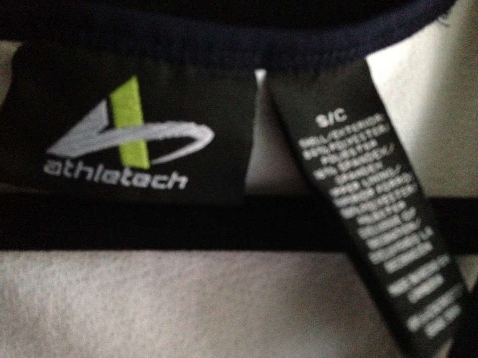 CAMISETA SIN MANGAS DE ENTRENAMIENTO ATLÉTICO ATLETECH ELÁSTICA TALLA PEQUEÑA BLANCA VERDE A5 Foto 3 de 4