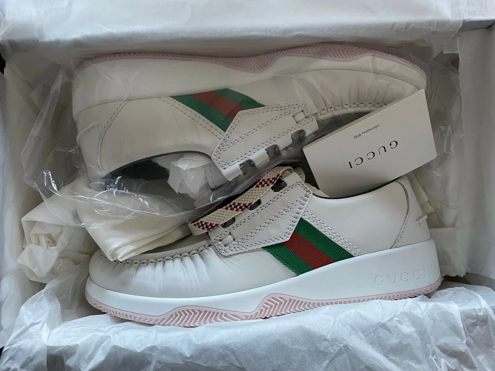 BASKETS HOMME GUCCI en cuir grain brut 575399 d60c0 9070 g8/us9 neuves dans leur boîte
