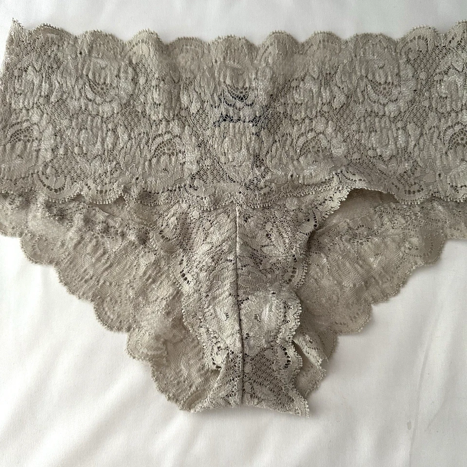 Nuevo con etiquetas Pantalón Cosabella Never Say Never Hottie Lowrise S/M Pequeño Mediano Sombra Foto 3 de 4