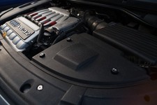 Audi TT (MK1) OEM+ Pernos de cubierta de batería