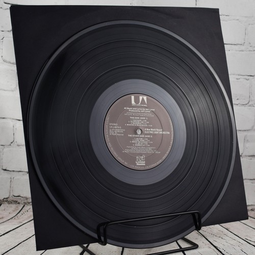Electric Light Orchestra – A New World Record - 12" Vinyl - 1976 -MISSING JACKET - Picture 3 of 6