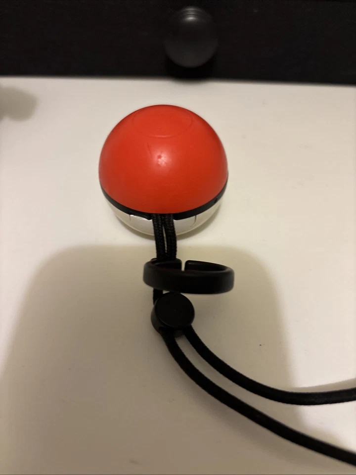 Poke Ball Plus Pokemon Nintendo Switch 2018 Let's Go Pikachu Eevee, photo 4 of 4