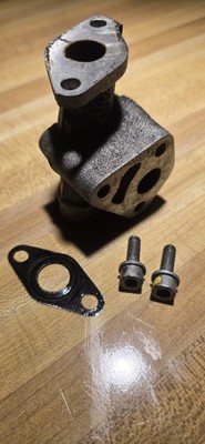 Audi A4 A6 VW Passat 1.8T SAI Combi Valve Mount Flange 06B131817E
