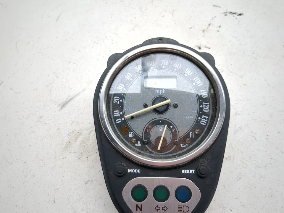 Pantalla velocímetro calibre Vulcan Nomad 98-04 Kawasaki VN1500 Foto 2 de 4