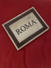 FERMACARTE/PAPERWEIGHT IN MARMO BIANCO DI CARRARA E PORFIDO “ROMA” RICORDO 1958