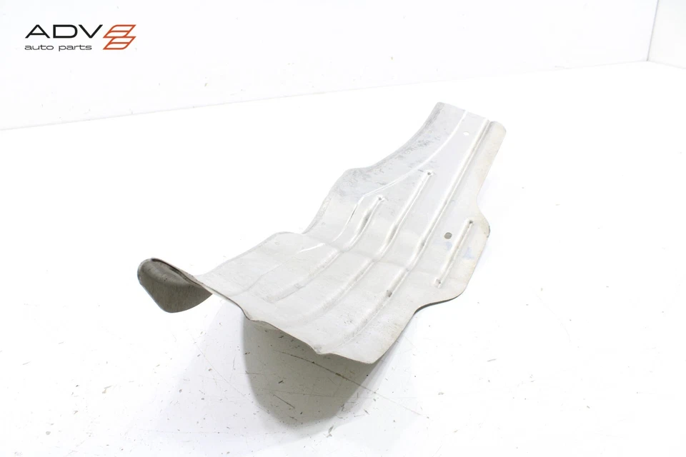 GMC SIERRA 2500 HD 2020-2025 rueda de repuesto cubierta protectora térmica OEM Foto 4 de 4