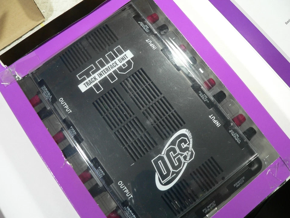 MTH 50-1001 DCS TIU & REMOTE SET REV L  W/ USB PORT tested upgraded - Image 3 of 4