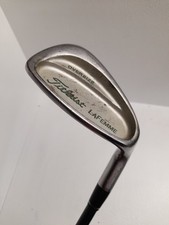 Ladies Titleist LA Femme Sand wedge. Graphite Shaft 