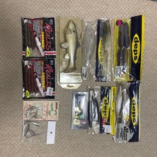 Bass Fishing Lures Worm Spinnerbait Swimbait