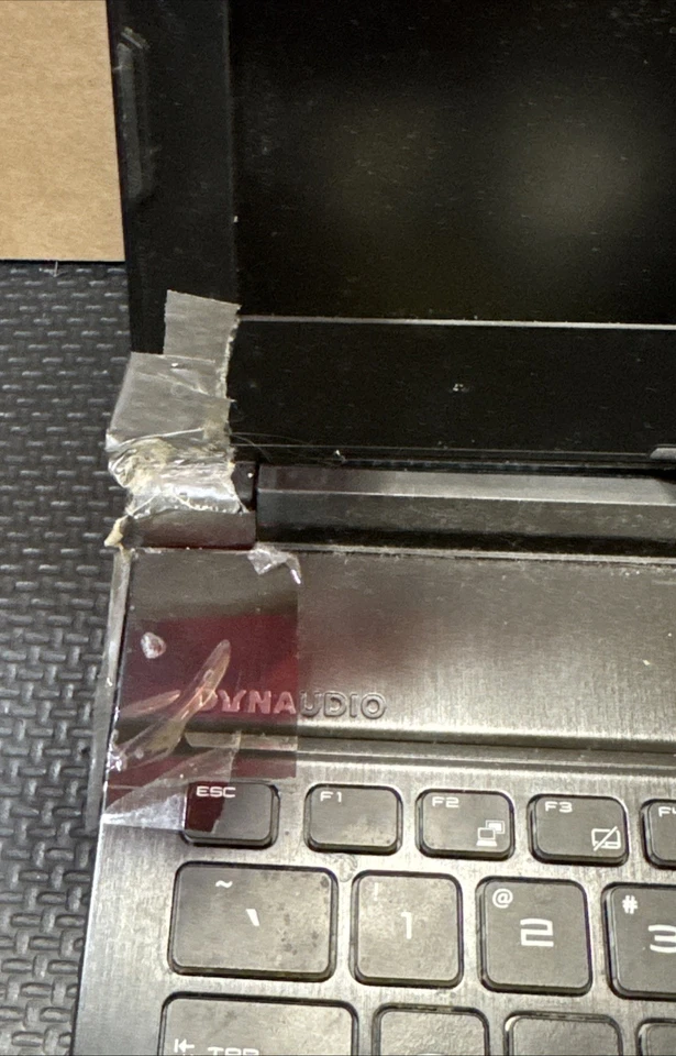 PORTATIL GAMING MSI GE63 RAIDER RGB 8RE INTEL I7 8ª Generación NVIDIA GTX!! Foto 2 de 4