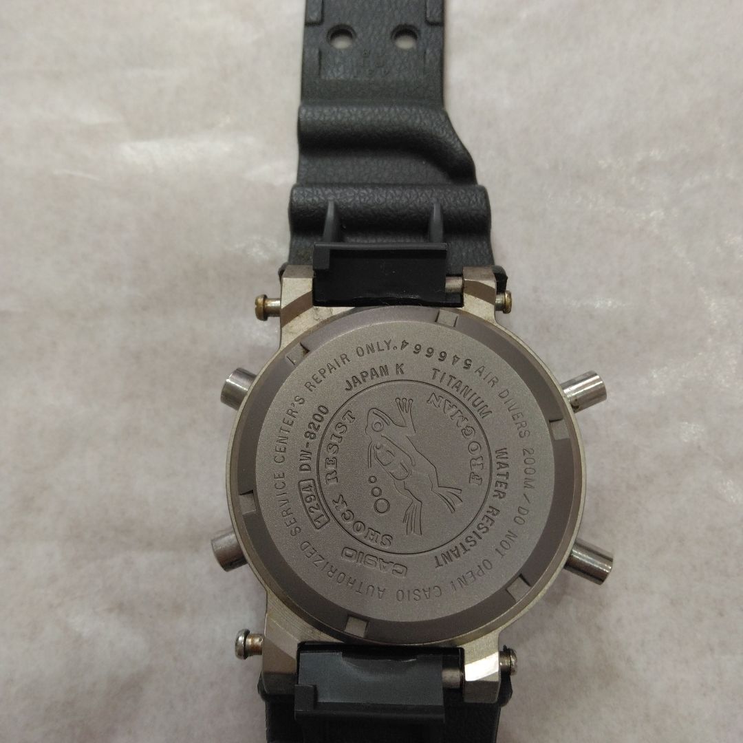 Casio G-Shock Dw-8200 Digital Quartz Men Frogman Vintage Casio G-Shock Dw-8200 Digital Quartz Men Frogman Vintage