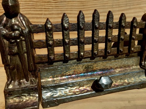 FIRE PLACE VINTAGE FRET GUARD CAST IRON OLD DAMPENER DUST GRILL KNIGHTS ENGLISH - Picture 12 of 12