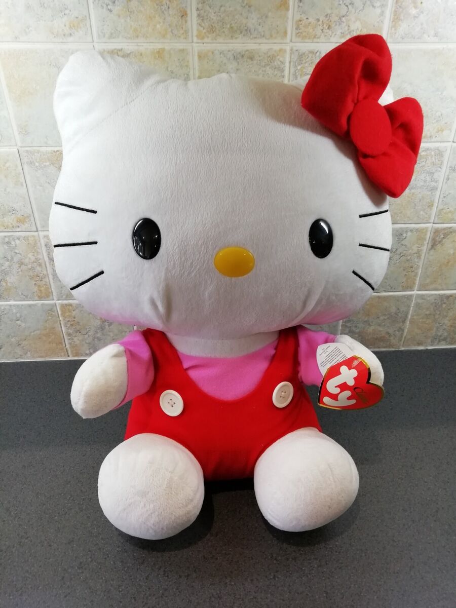 Sanrio Fluffy 17 Plush