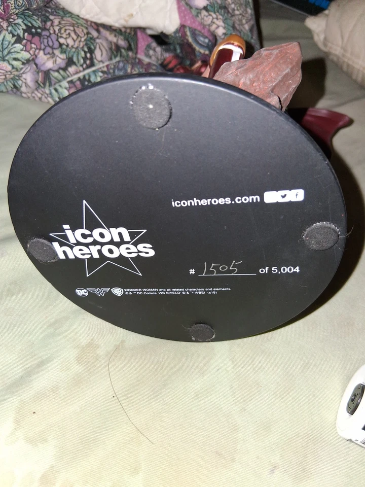 Estatua Icon Heroes DC Comics Renacimiento PX Deathstroke Foto 4 de 4