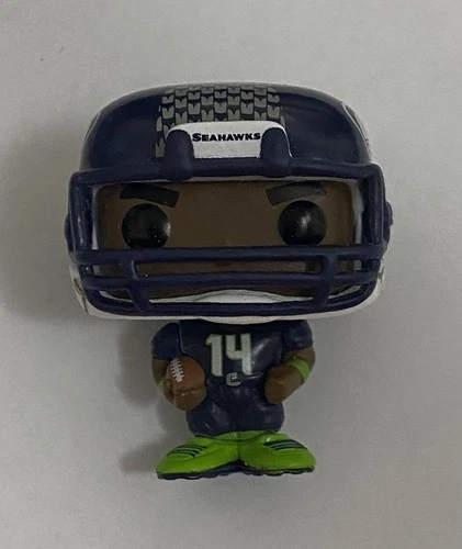 Funko Pocket Pop!m NFL 2024 Advent Seattle Seahawks D.K. Metcalf 1.5 in Mini Fig